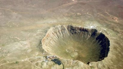 torgerson-2010-arizona-meteor-crater-1658598174